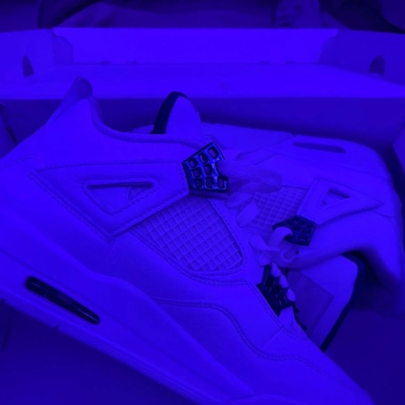 Air Jordan 4 Retro Purple Metallic main image 6